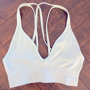 Lululemon mint green top size 4